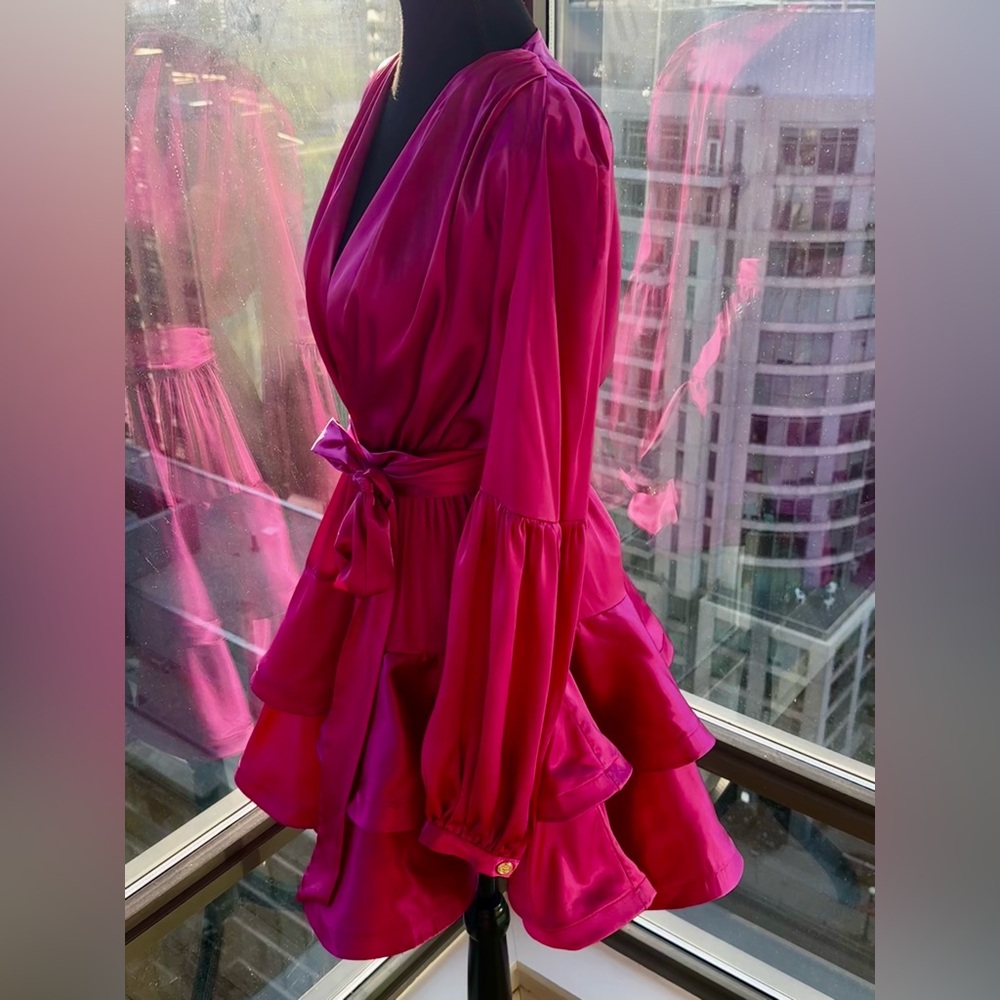 🆕 BRONX & BANCO 🧿 NWOT Bedouin V-Neck Ruffle Mini Dress, Pink Silk - Size L - Picture 6 of 15